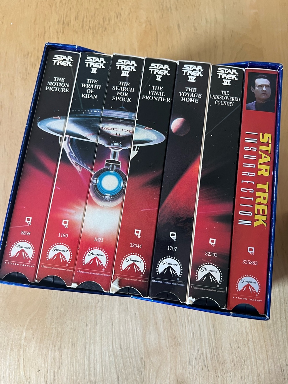 VTG Star Trek 30th Anniversary 7-VHS Box Set (Movies I - VI + Insurrection)